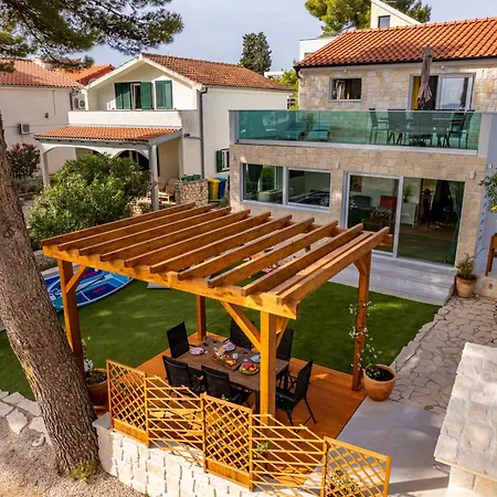 Serenum Apartment *