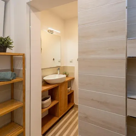 Serenum Apartment