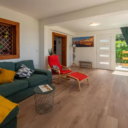 Apartment Serenum Sibenik